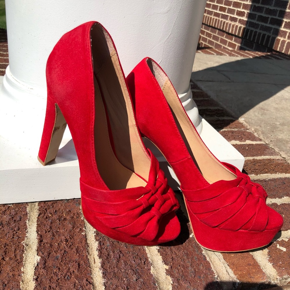 ♥️Red HOT Colin Stuart platform heels❣️ 👠